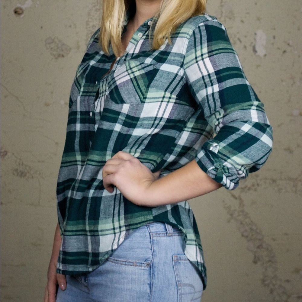 Green flannel - Picture 4 of 5